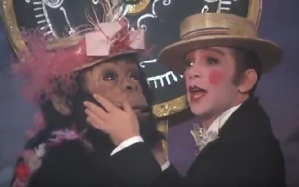 "Cabaret Jewish skit
